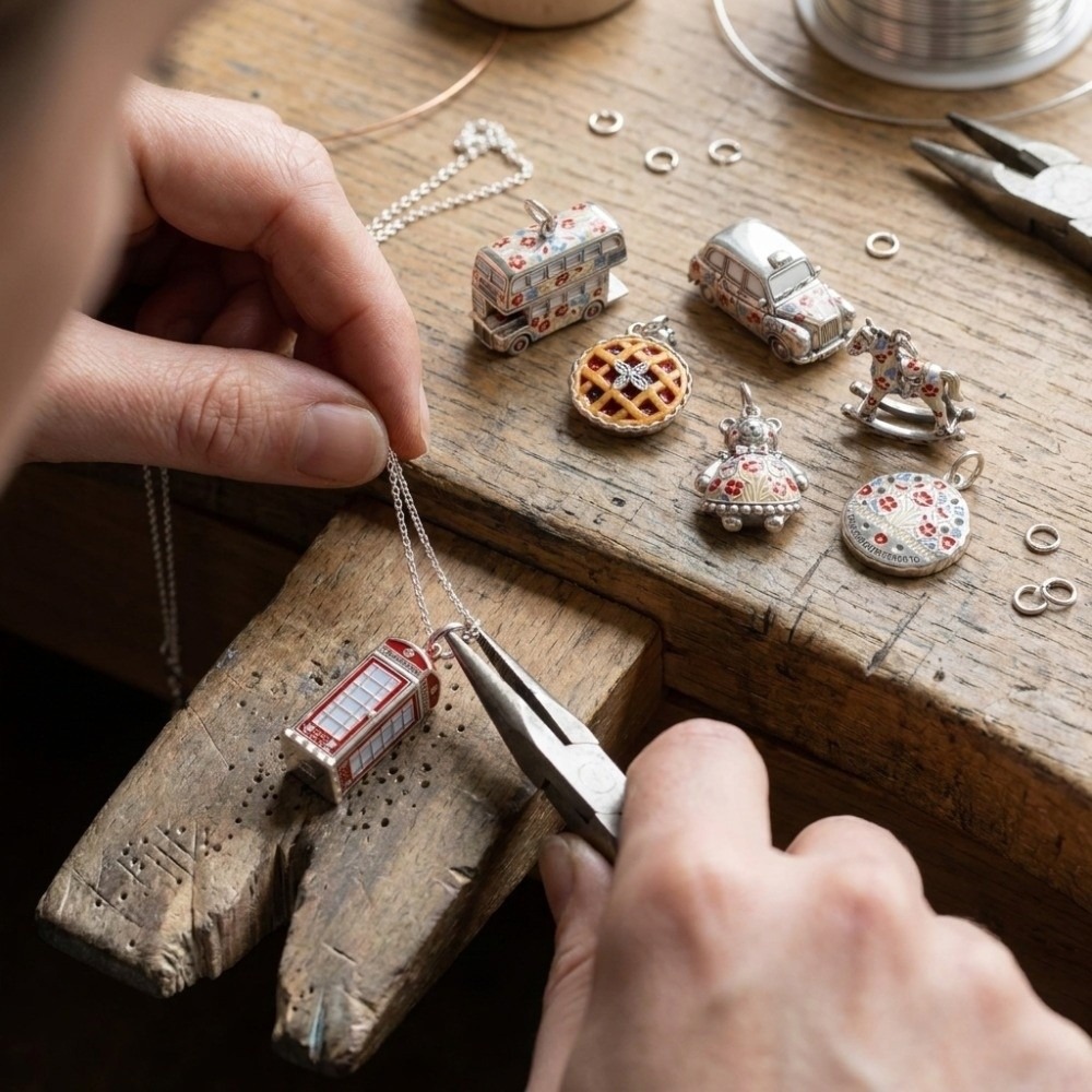 Adorables colgantes de acero i - Jewelry Making London reseña y precio